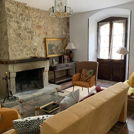 La Sombra De Don Pelayo Ferienhaus