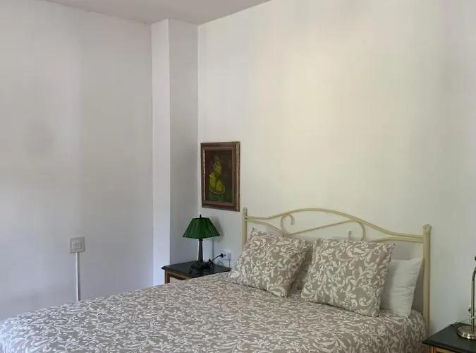 La Sombra De Don Pelayo * Onís