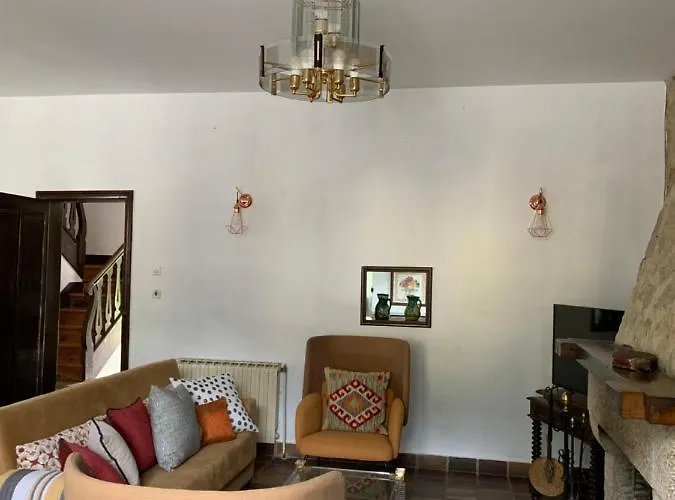 La Sombra De Don Pelayo