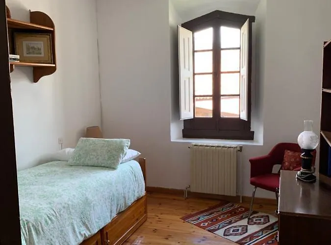 La Sombra De Don Pelayo 度假居